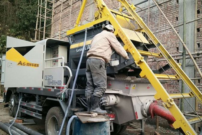 三民重科搅拌车载泵，“中彩路”建设的神秘武器